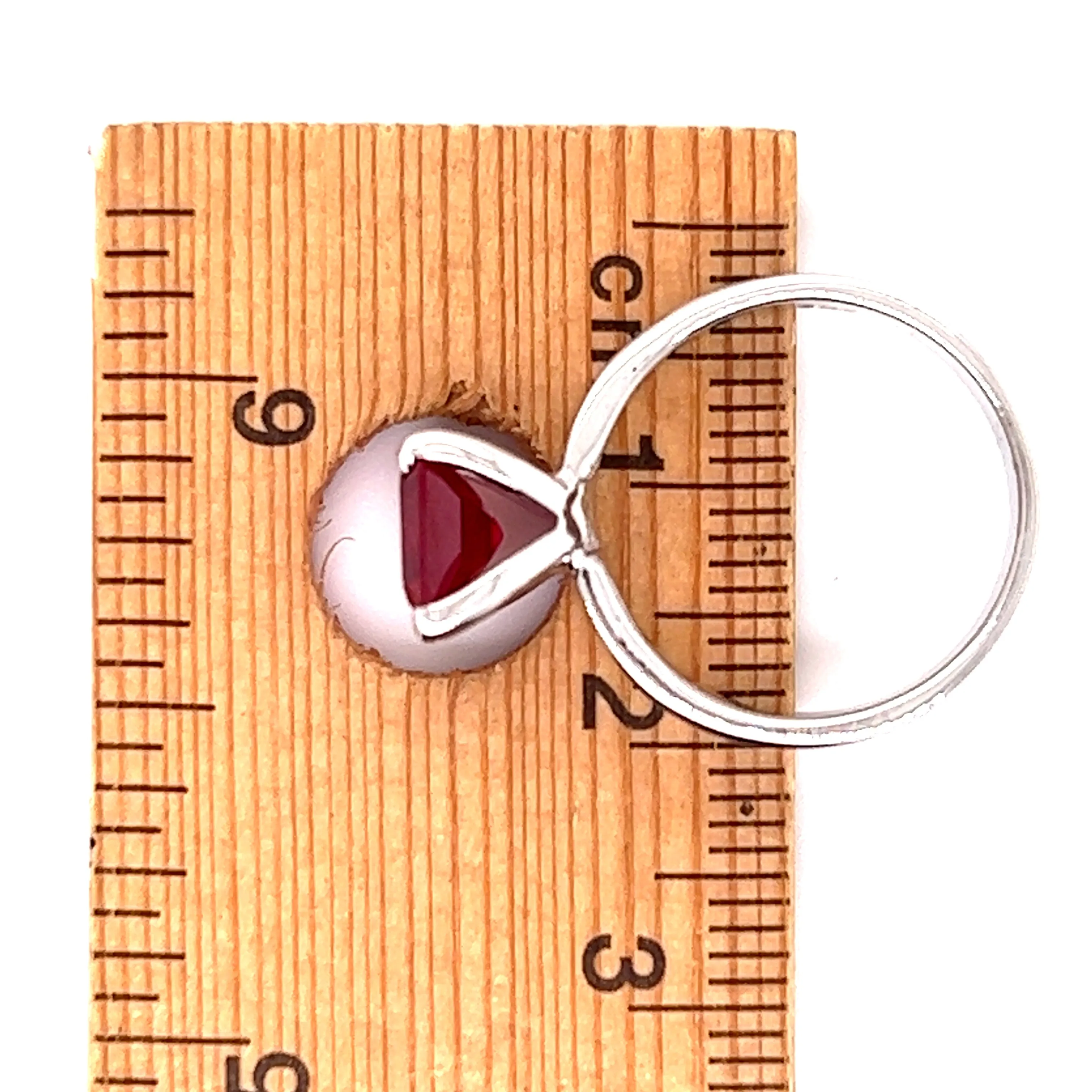 9ct White Gold Ruby Ring