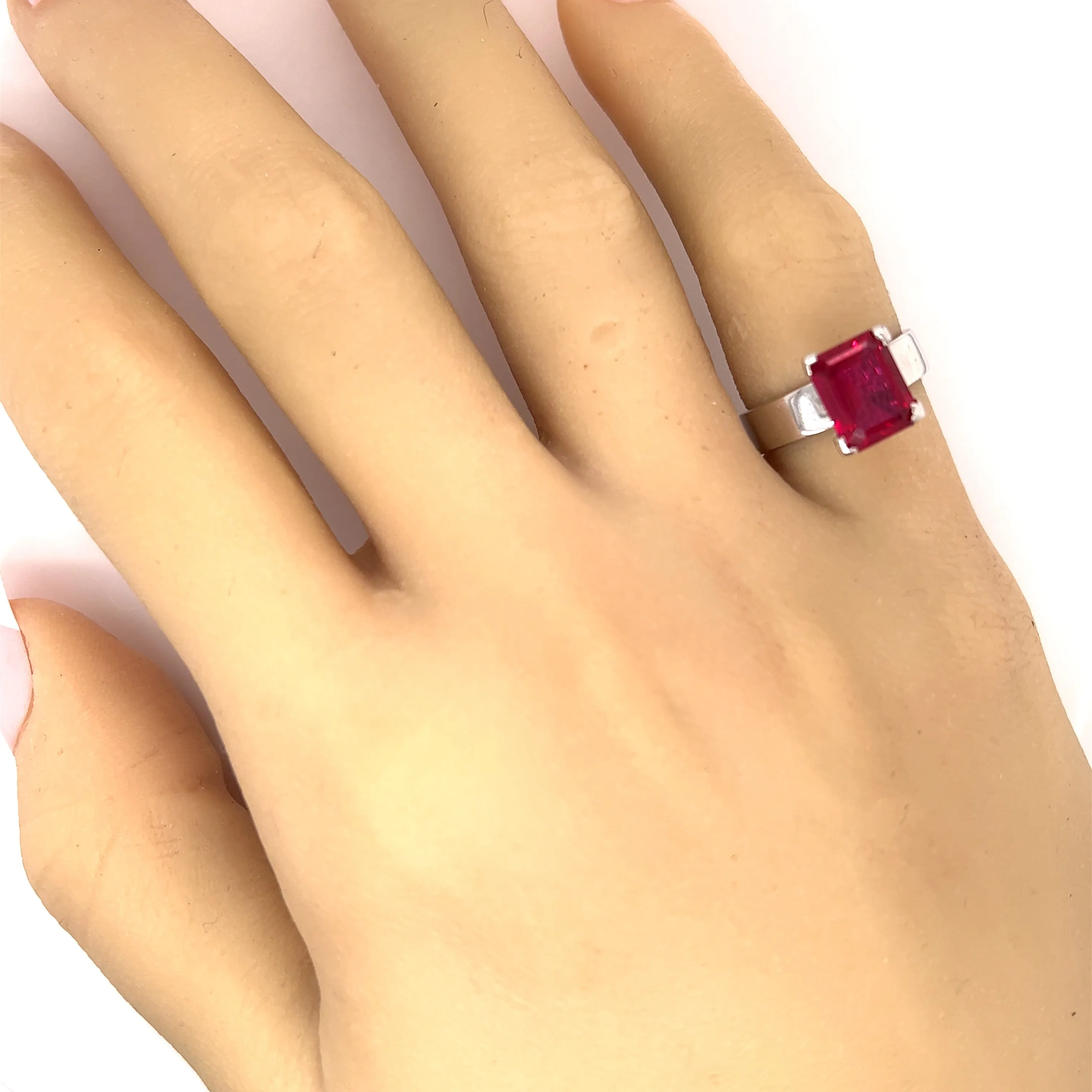 9ct White Gold Ruby Ring