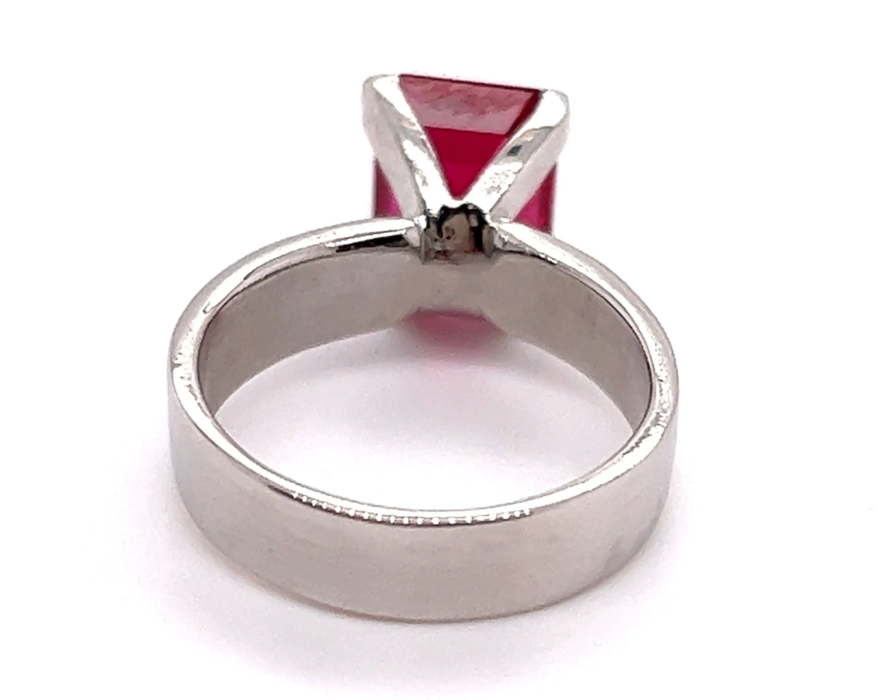 9ct White Gold Ruby Ring