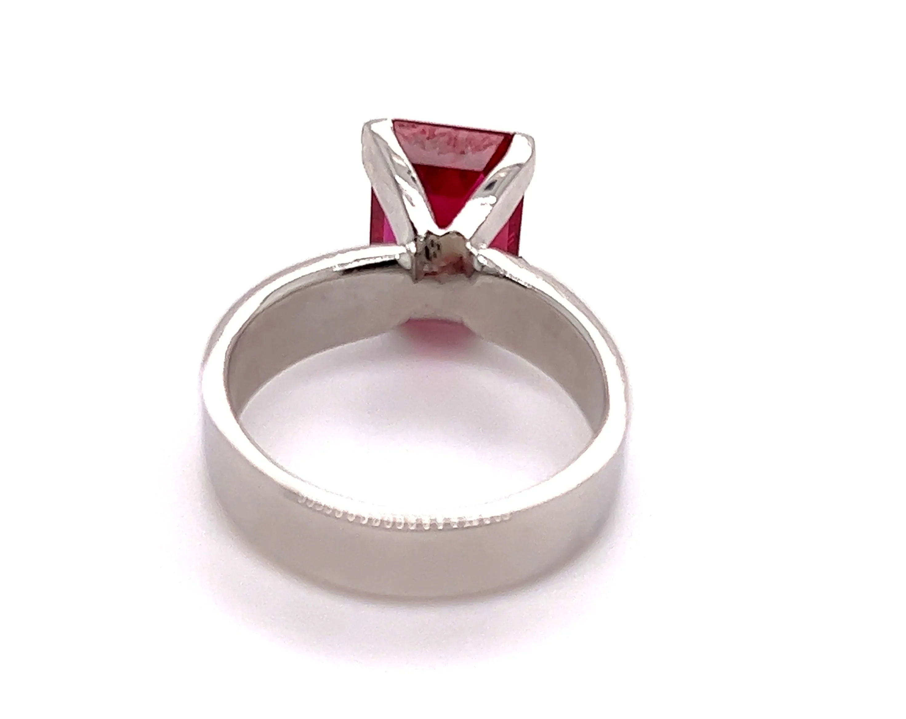 9ct White Gold Ruby Ring