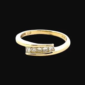 9ct yellow gold 5 stone diamond ring
