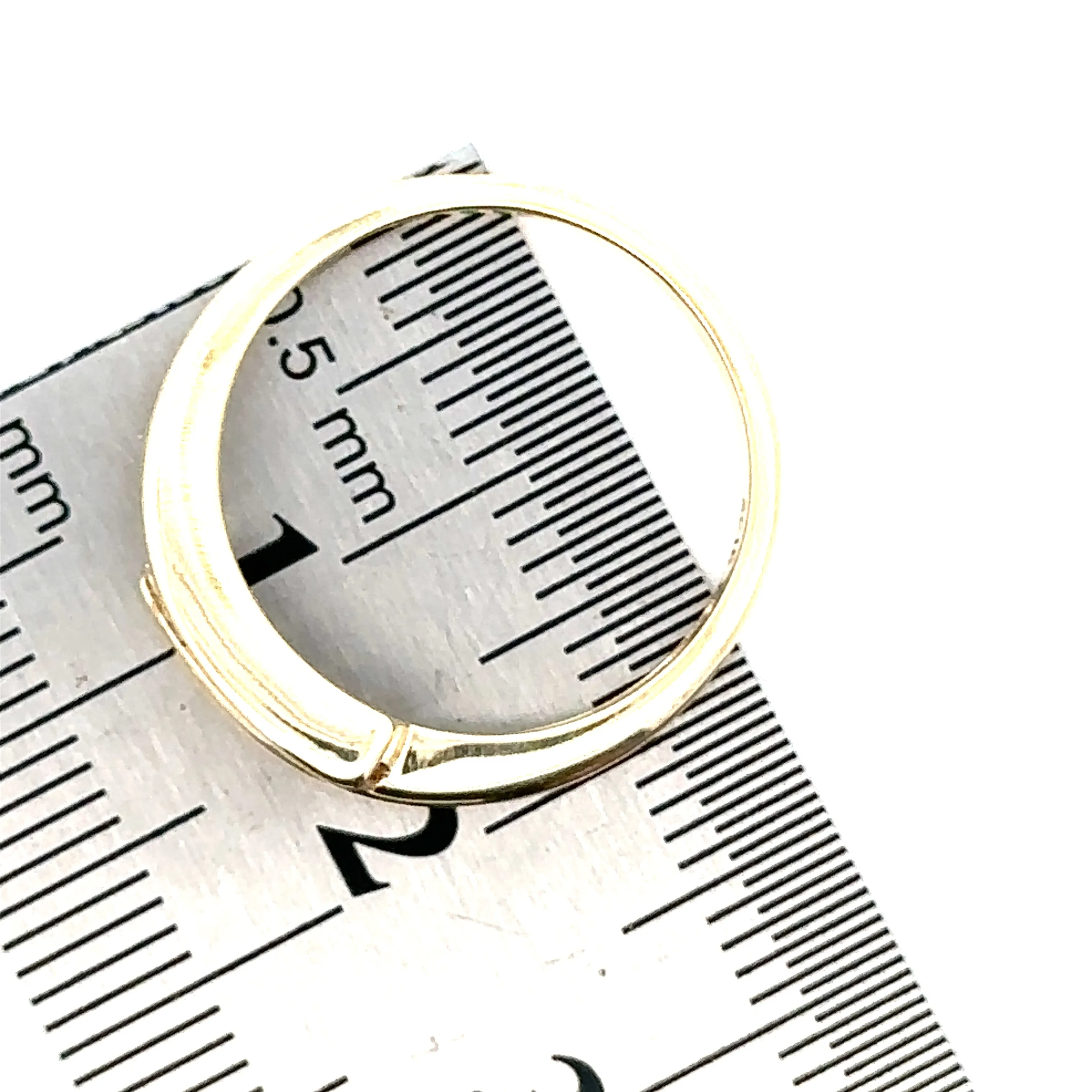 9ct yellow gold 5 stone diamond ring