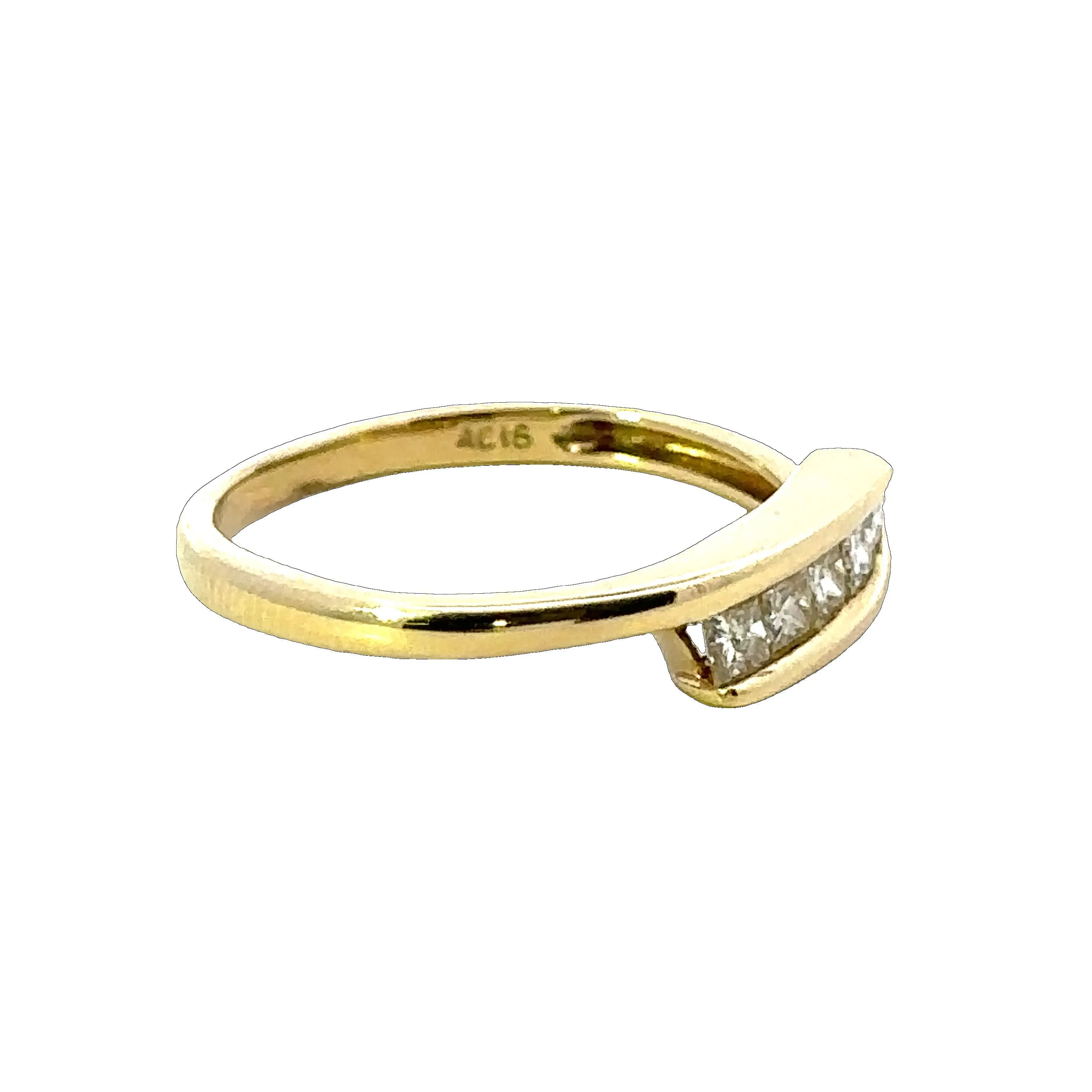 9ct yellow gold 5 stone diamond ring