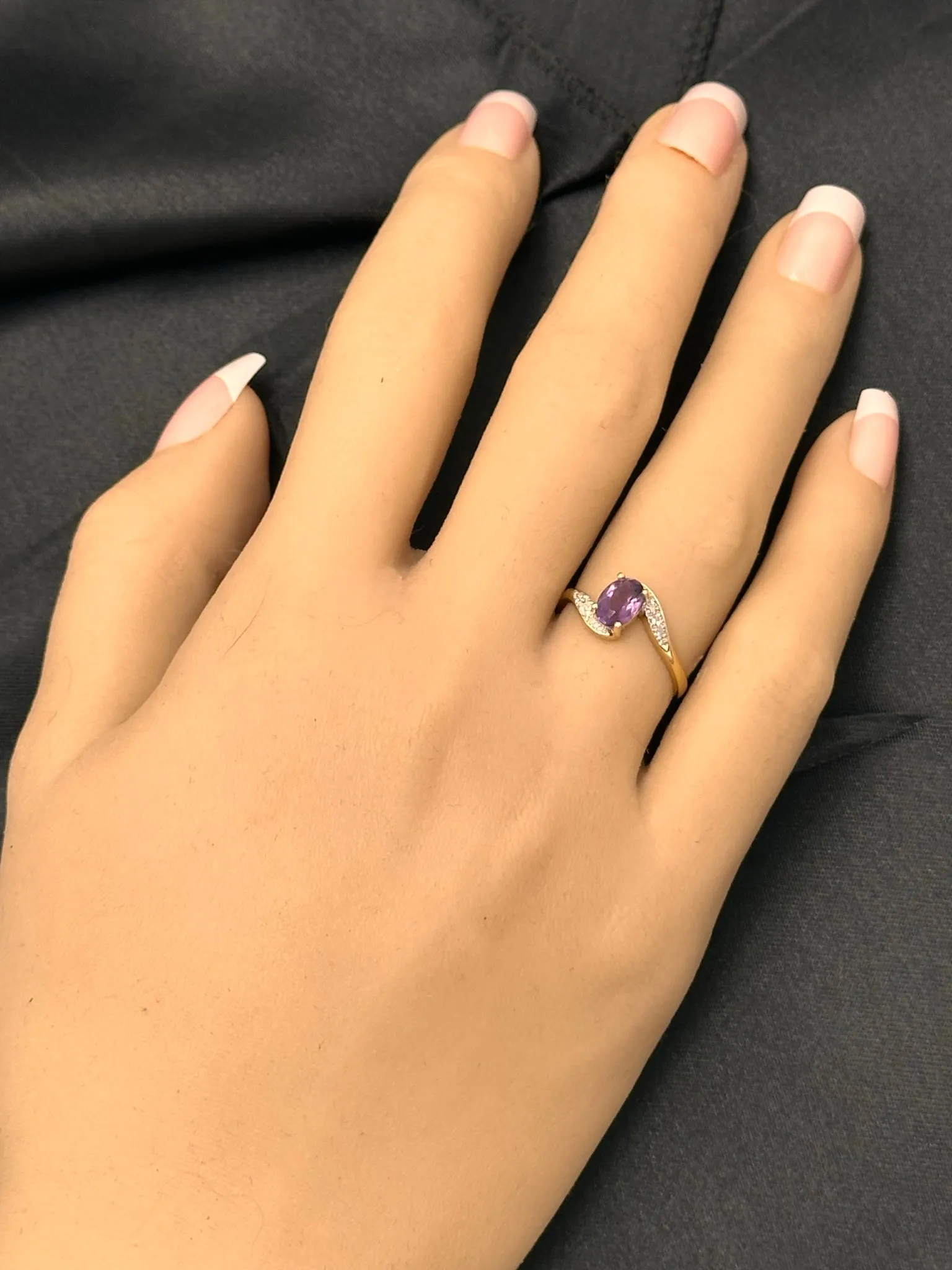 9ct Yellow Gold 7 stone Amethyst & Diamond Ring