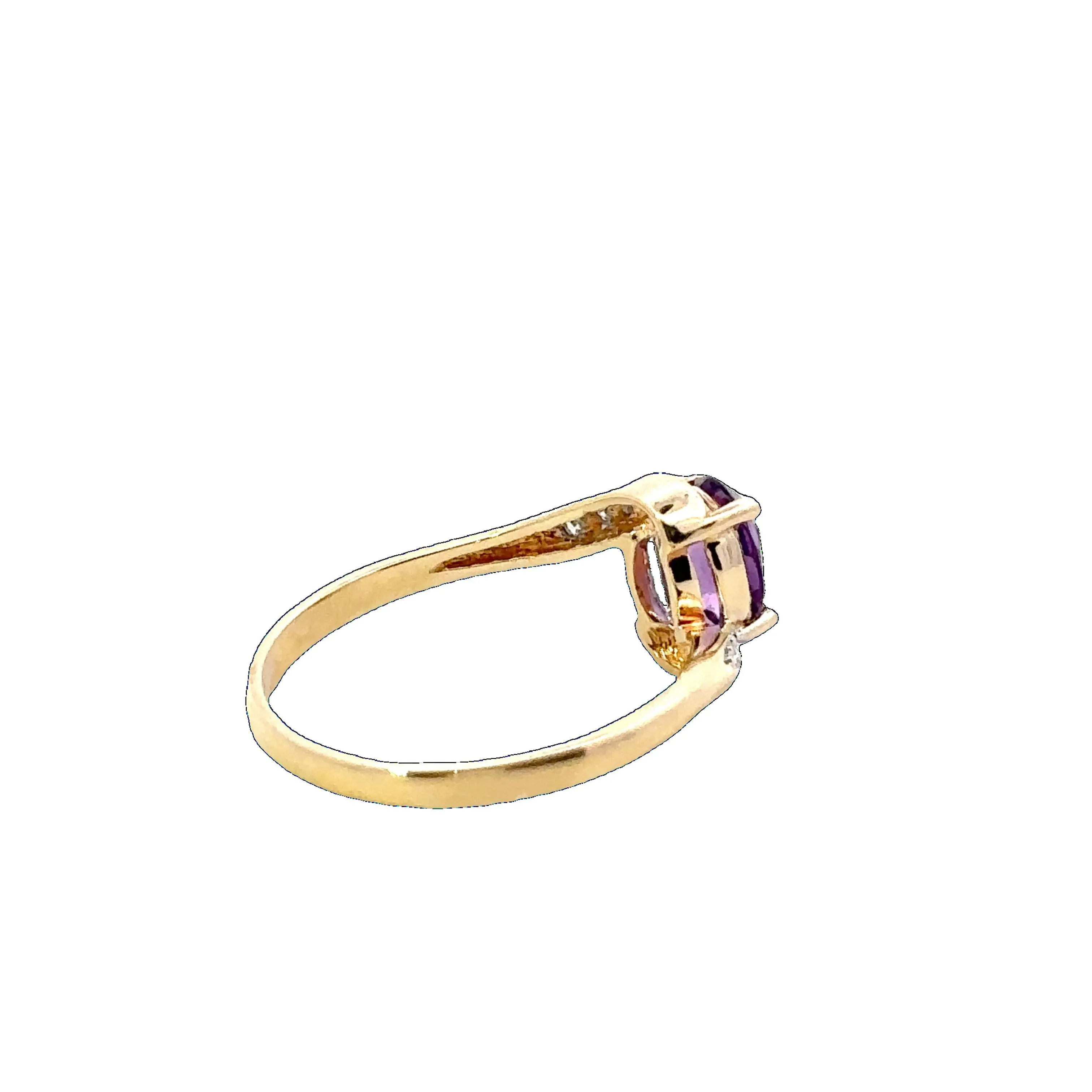 9ct Yellow Gold 7 stone Amethyst & Diamond Ring