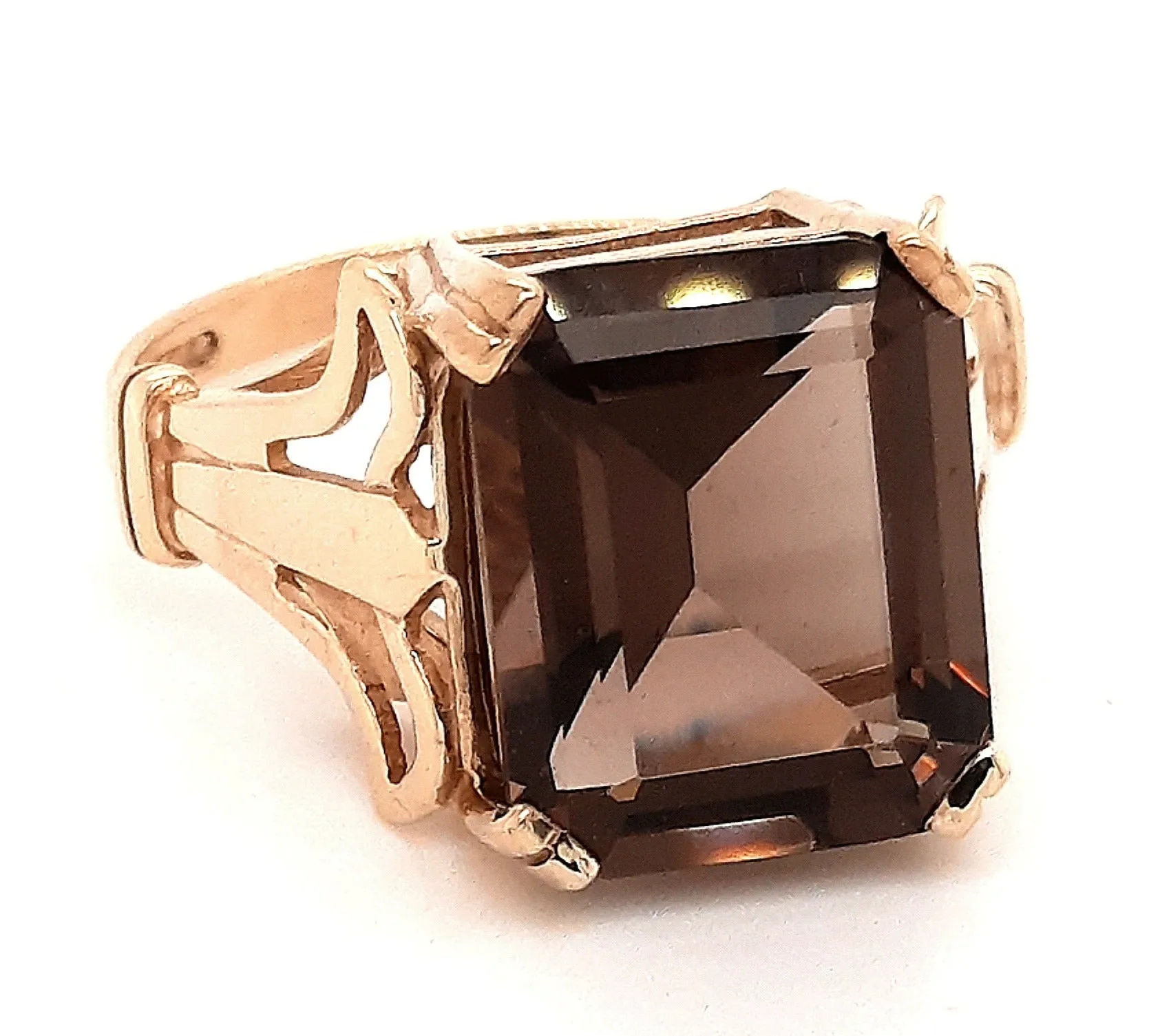 9ct Yellow Gold Gold Smokey Quartz Ring with Fancy Flow Up Shoulders