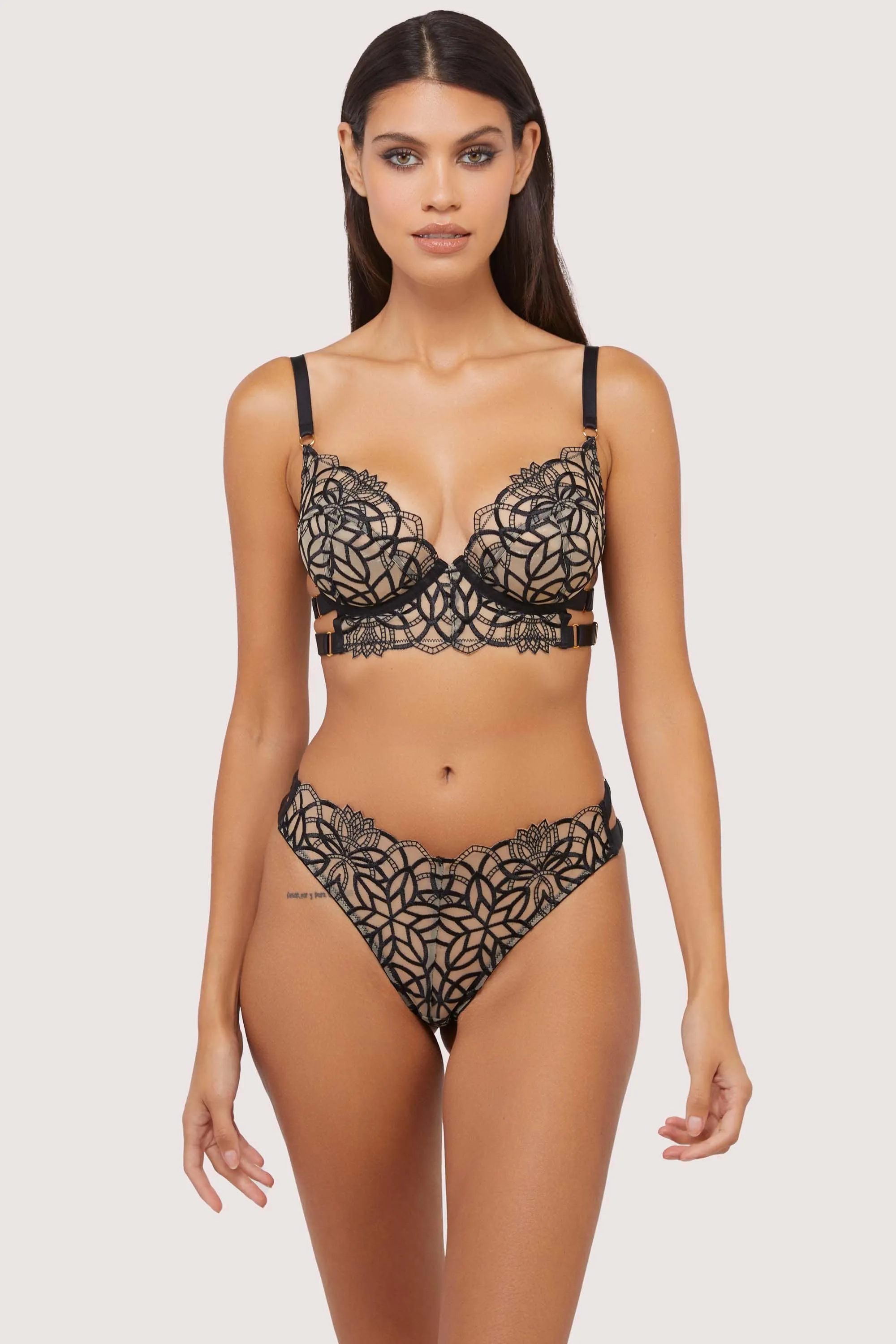 Aisha Black Optical Embroidery Ring Thong