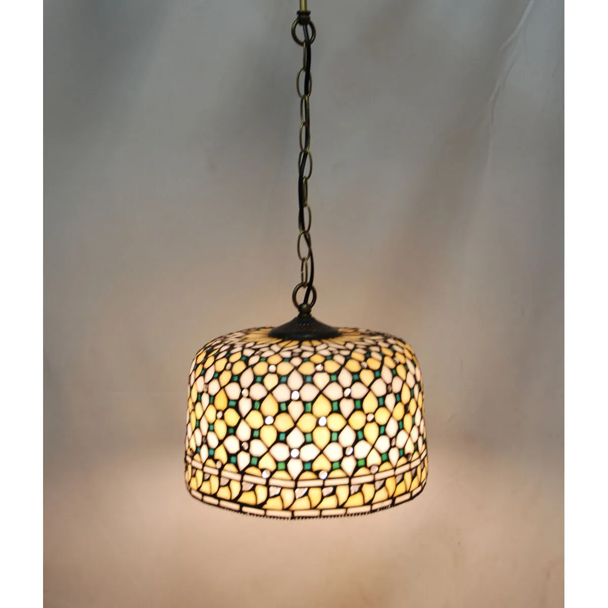 Optimized Title: Viro Queen Elegant White Iron Ceiling Light - 60W, Stylish 20x12.5x20 cm Design for Modern Interiors