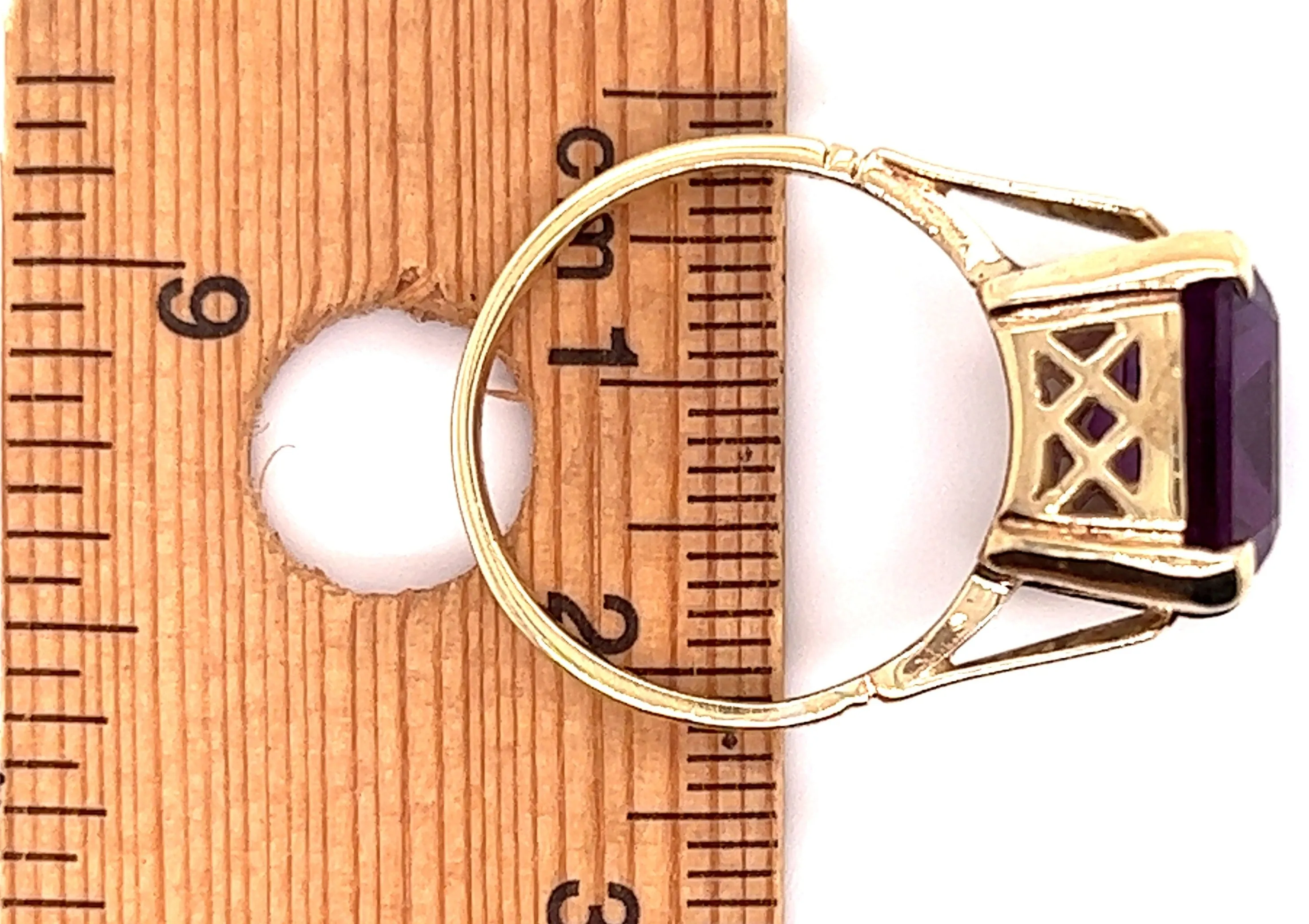 Colour Change Sapphire Yellow Gold Dress Ring