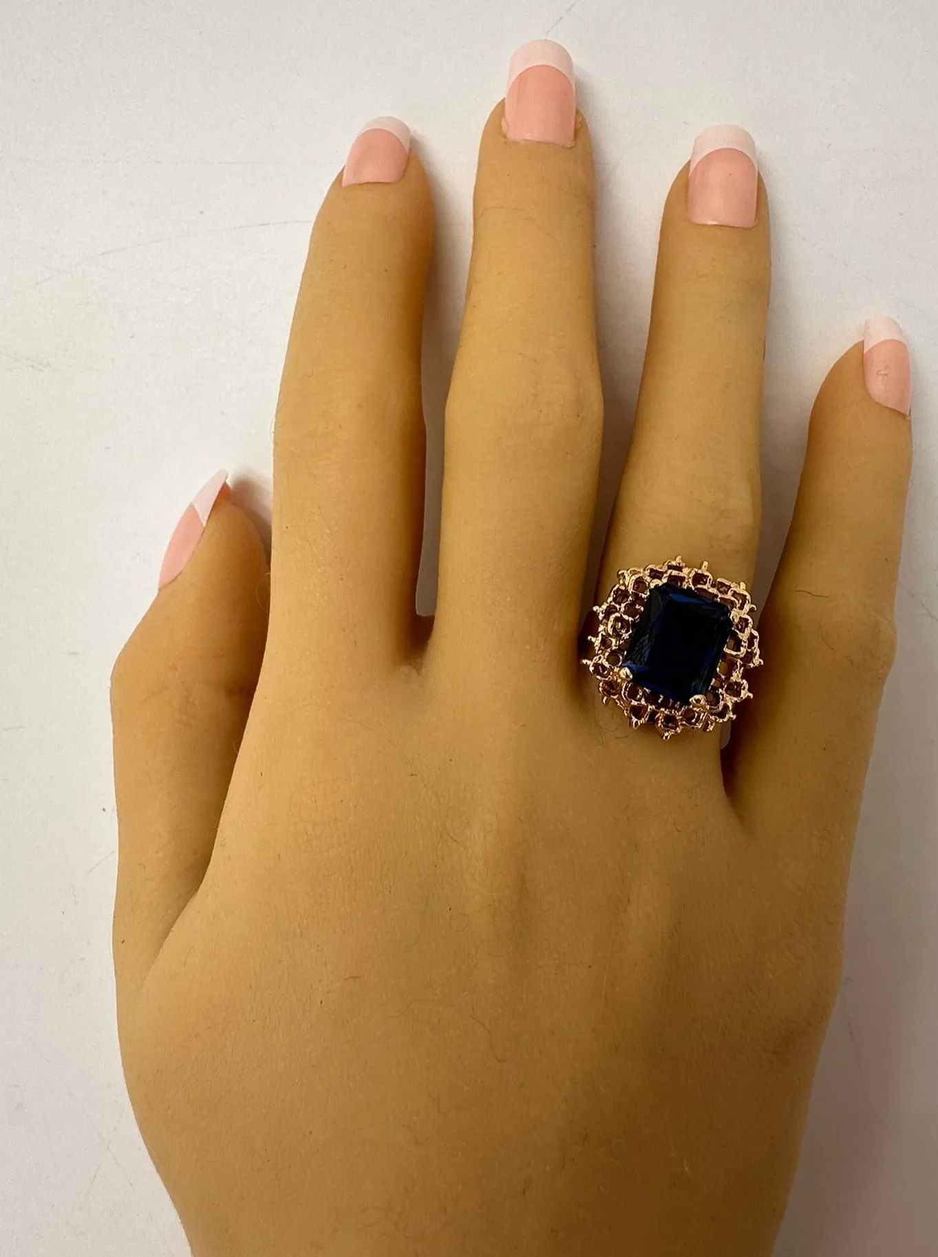 Discover Timeless Elegance: 9ct Yellow Gold Synthetic Spinel Ring