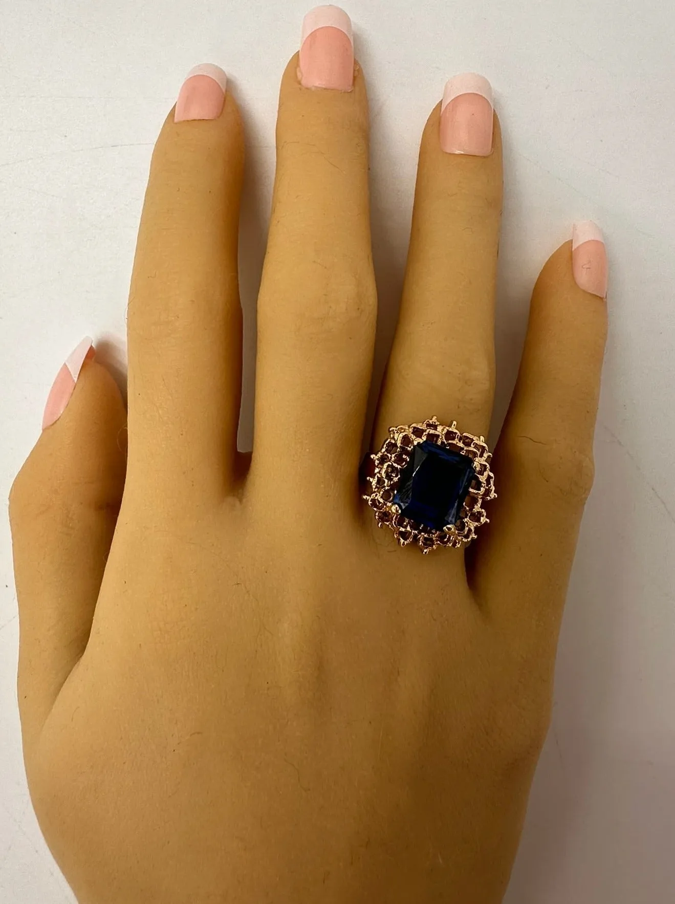 Discover Timeless Elegance: 9ct Yellow Gold Synthetic Spinel Ring