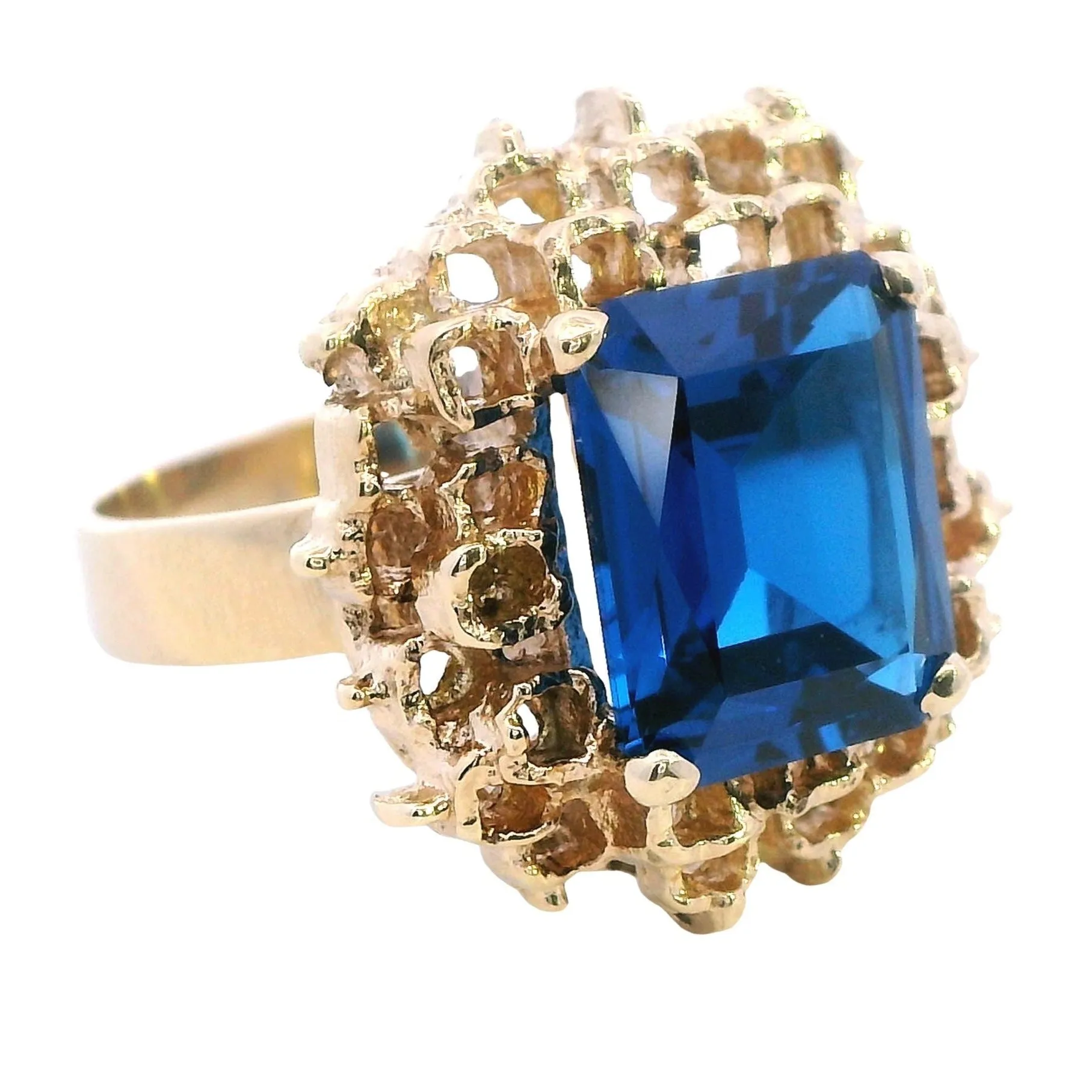 Discover Timeless Elegance: 9ct Yellow Gold Synthetic Spinel Ring