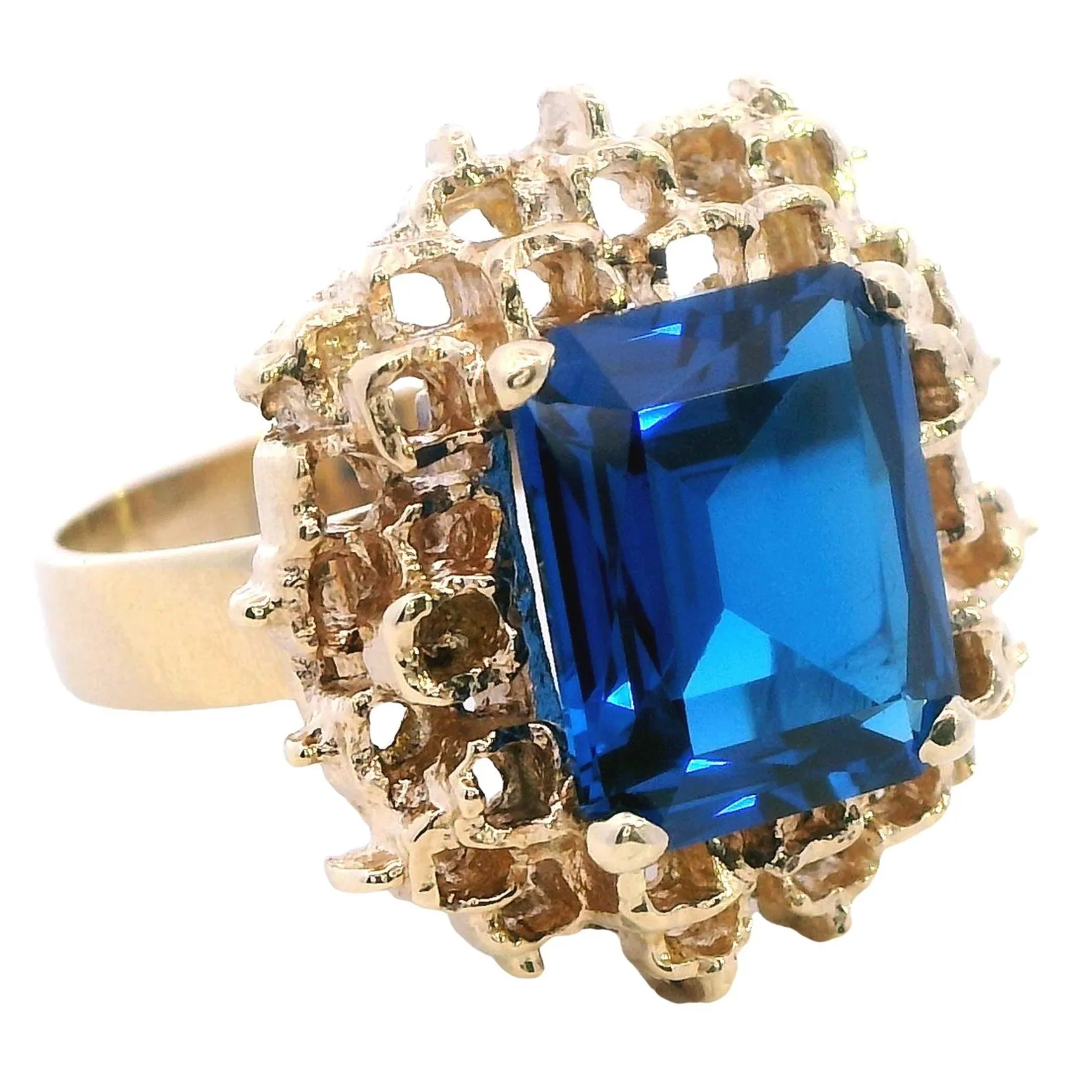 Discover Timeless Elegance: 9ct Yellow Gold Synthetic Spinel Ring