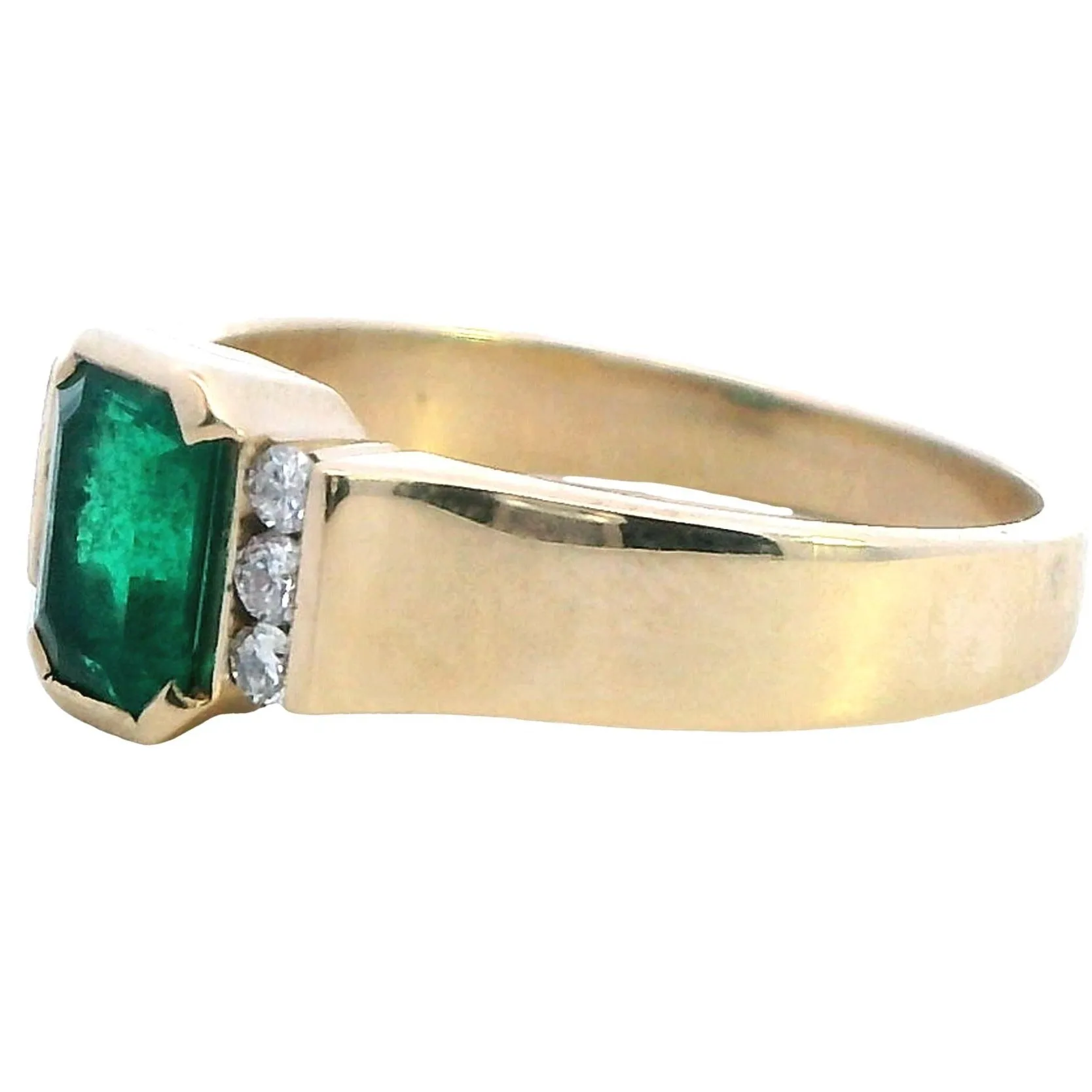 Emerald and Diamond 9ct Yellow Gold Ring