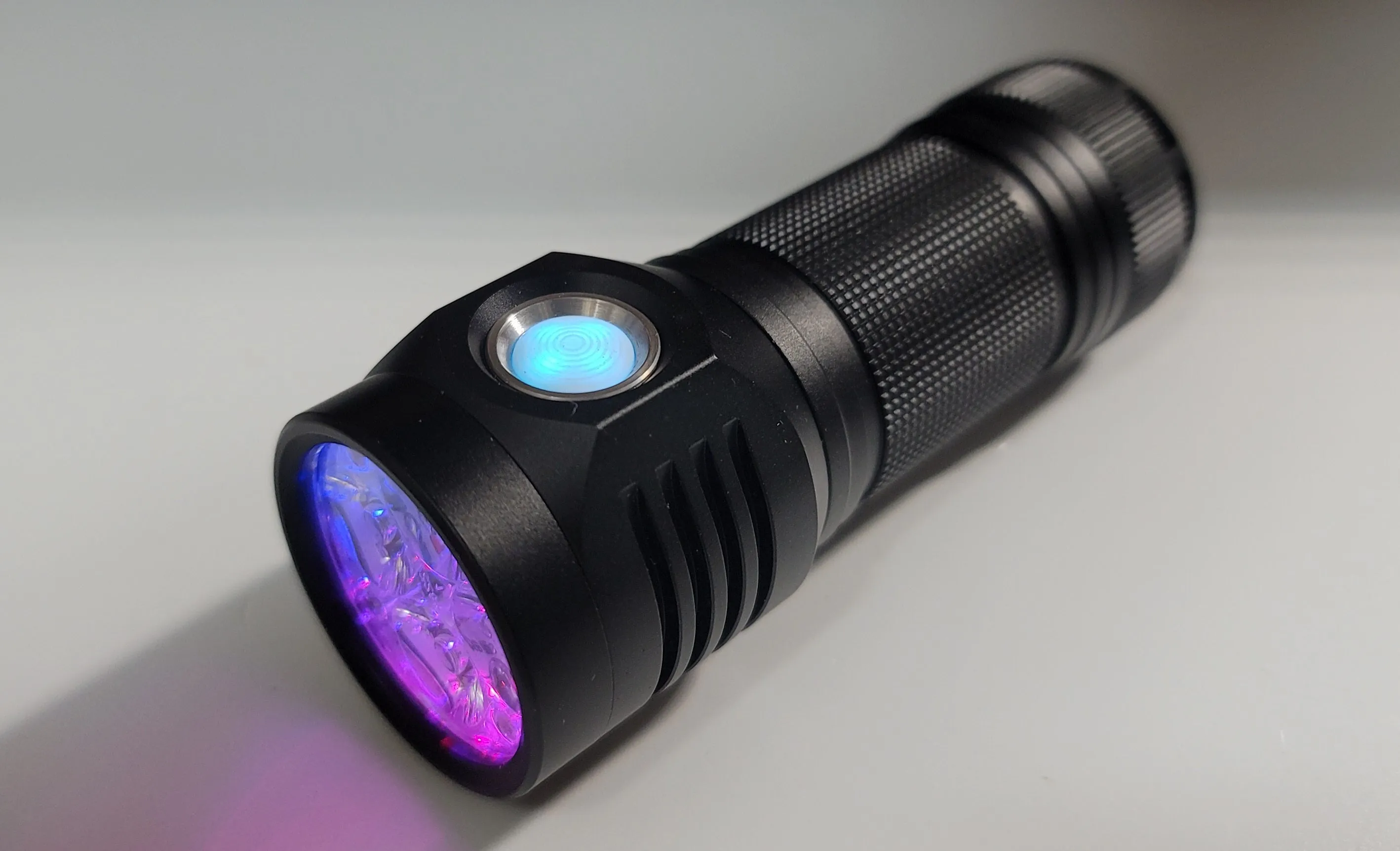 Emisar D4SV2 26650 High Power LED Flashlight *CUSTOM BUILT-TO-ORDER*