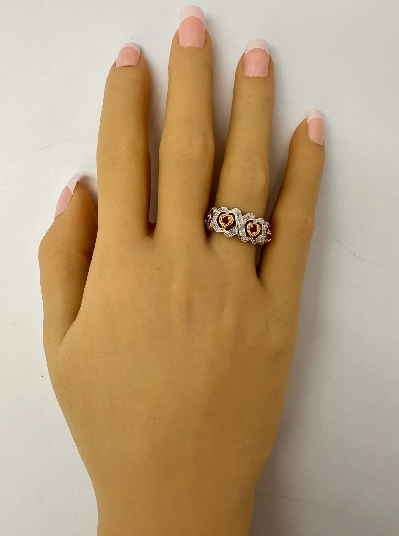 Enchanting Heirloom: 14ct Yellow Gold Ruby & Diamond Heart Ring