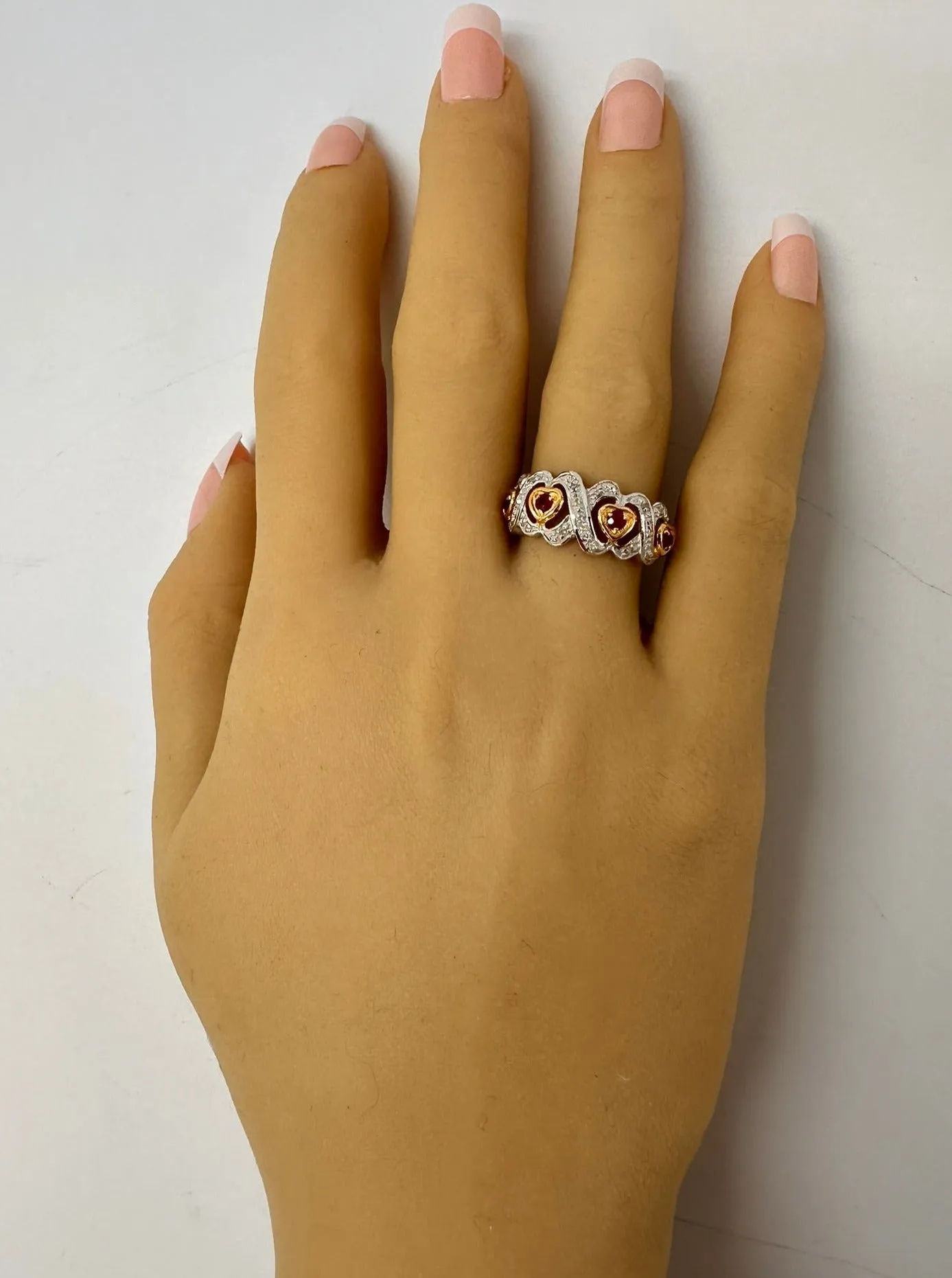 Enchanting Heirloom: 14ct Yellow Gold Ruby & Diamond Heart Ring