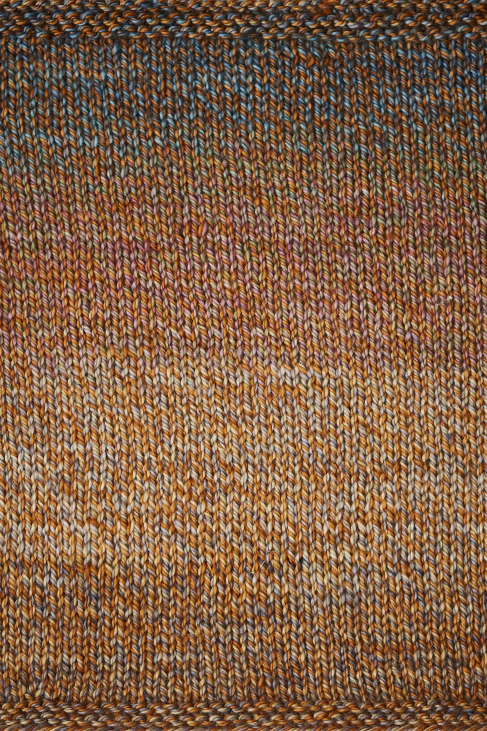 Grainline Pullover Kit (Urth Yarns)