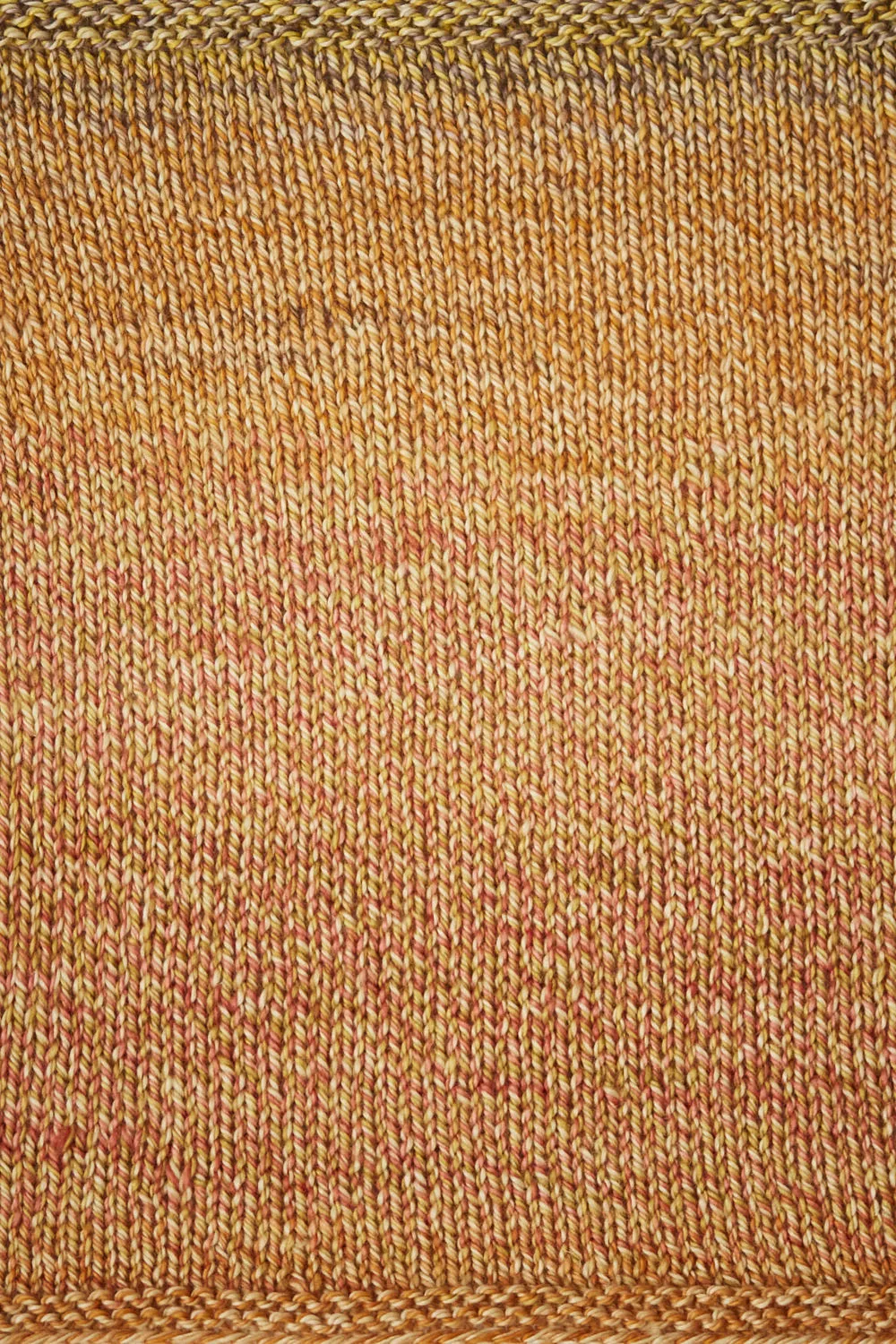 Grainline Pullover Kit (Urth Yarns)