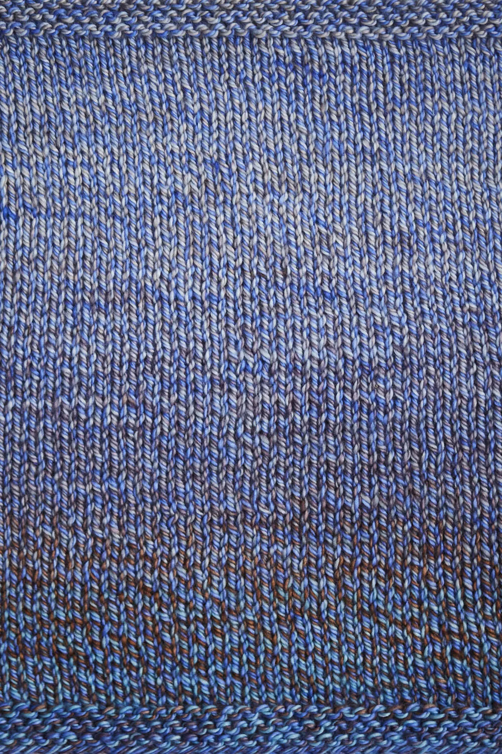 Grainline Pullover Kit (Urth Yarns)