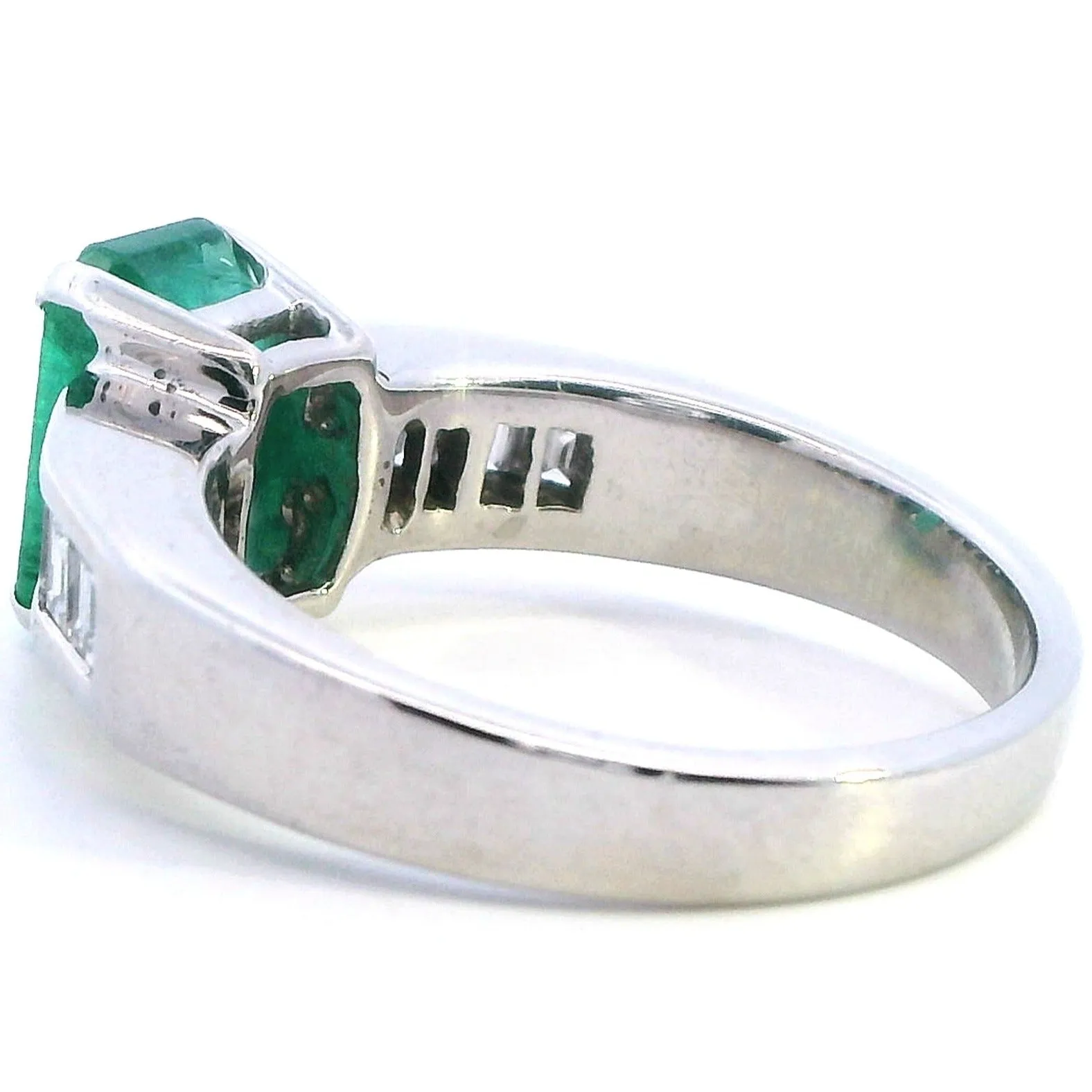 Handmade 18K White Gold Emerald and Diamond Ring