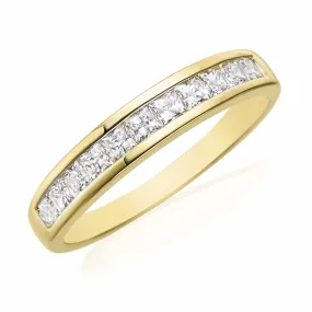 HUSH 9ct Yellow Gold Princess Cut with 1/2 CARAT tw of Diamond Simulants Ring