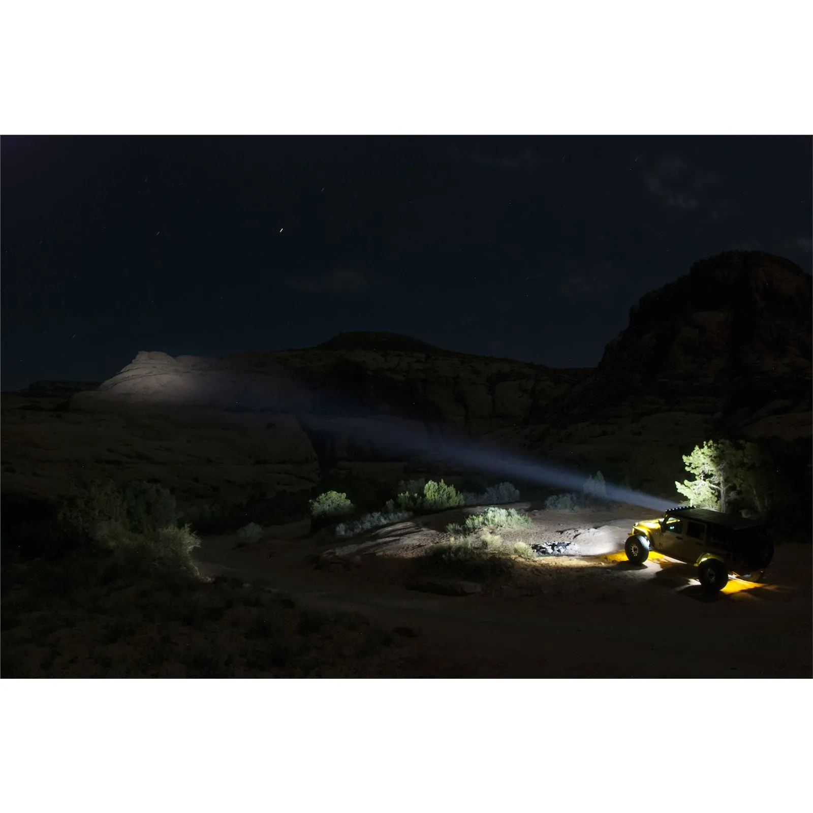 KC HiLiTES Gravity LED Pro6 LED Light Bar - Single Row - Combo Beam - 160 Watts - 50" Long - White LED - Windshield Mount - Aluminum - Black