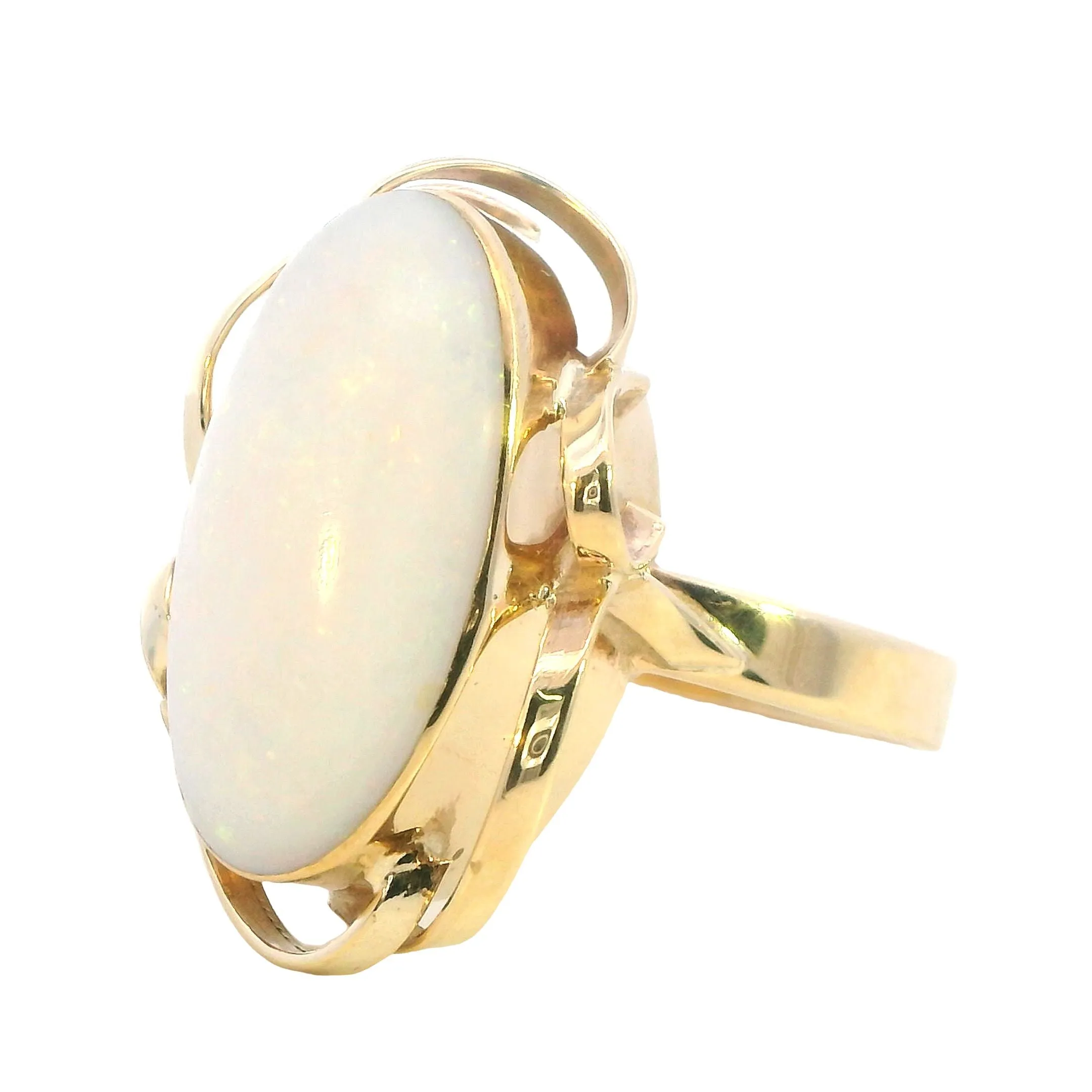 Mesmerizing 9ct Yellow Gold Opal Ring - Enchanting Colour Play