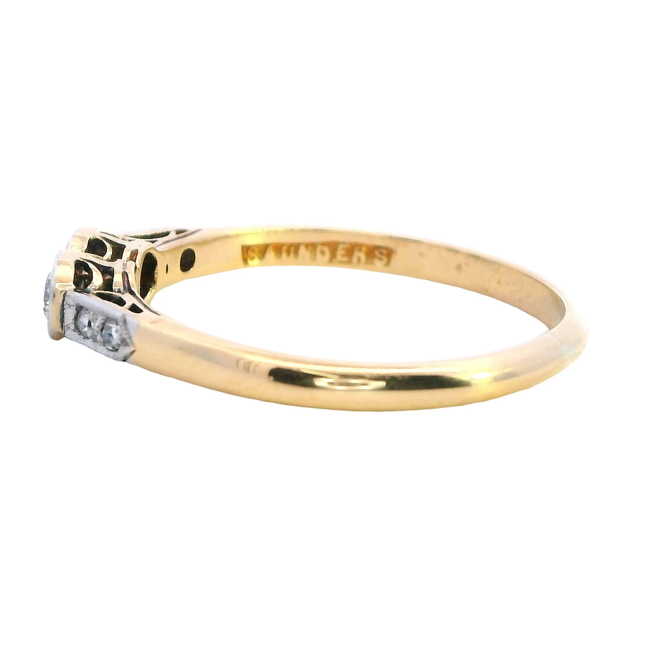 "Elegant Radiance: 18ct Yellow Gold and Platinum Diamond Ring"