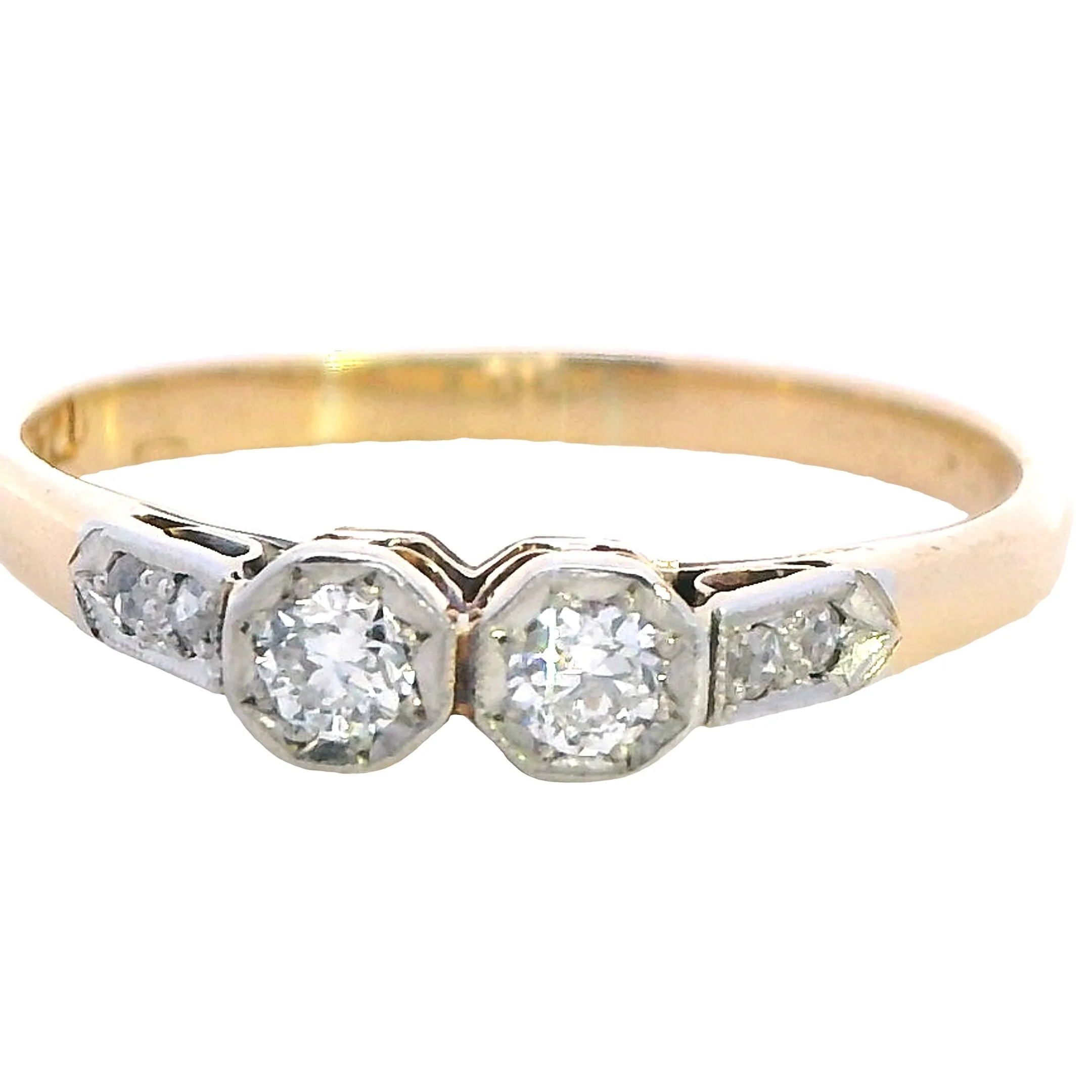 "Elegant Radiance: 18ct Yellow Gold and Platinum Diamond Ring"