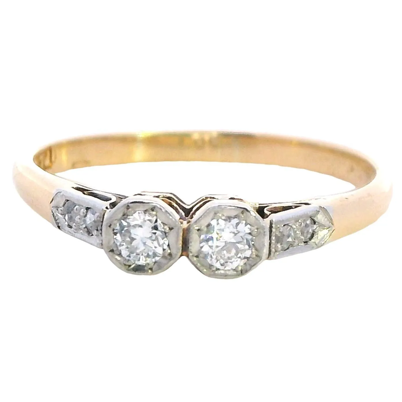"Elegant Radiance: 18ct Yellow Gold and Platinum Diamond Ring"