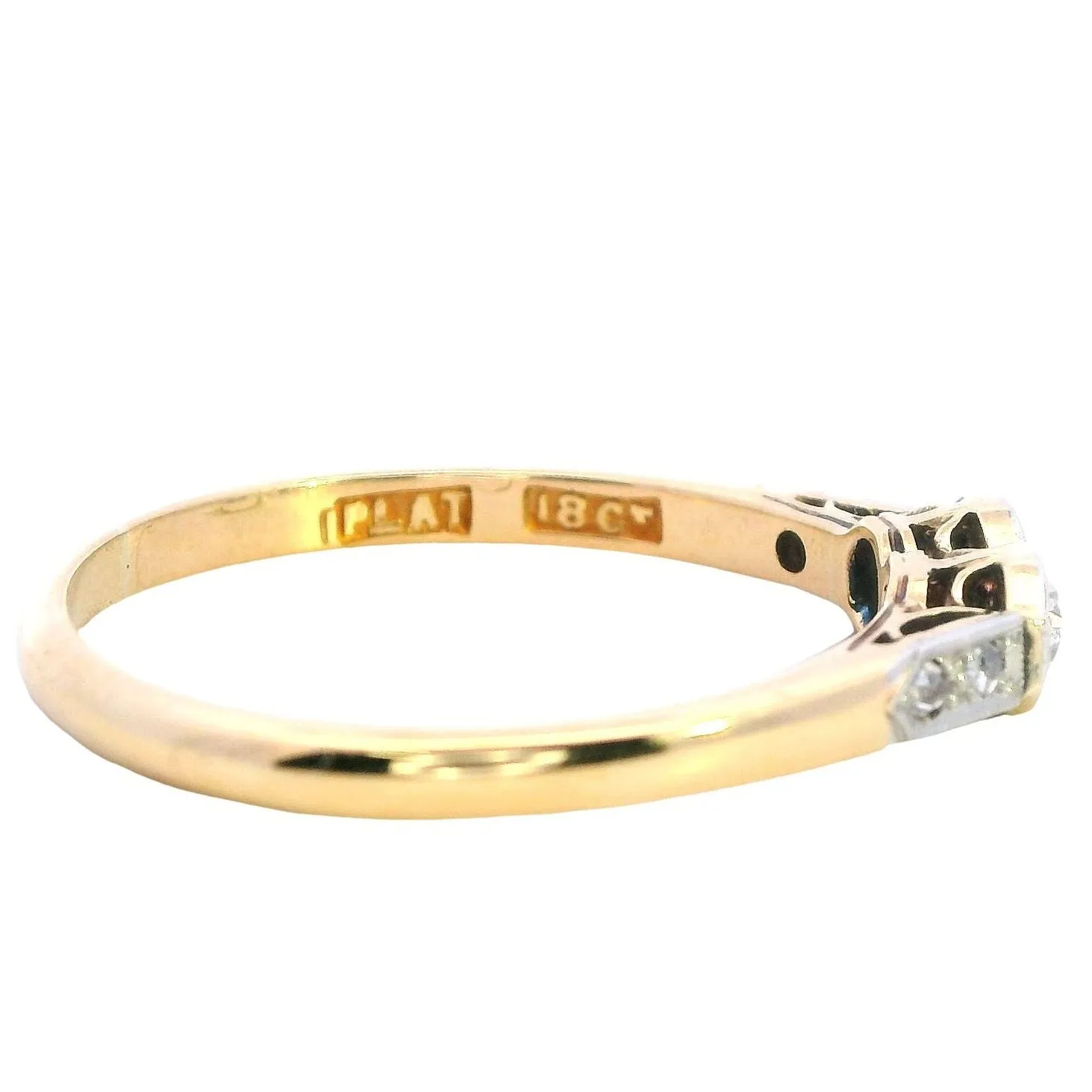 "Elegant Radiance: 18ct Yellow Gold and Platinum Diamond Ring"