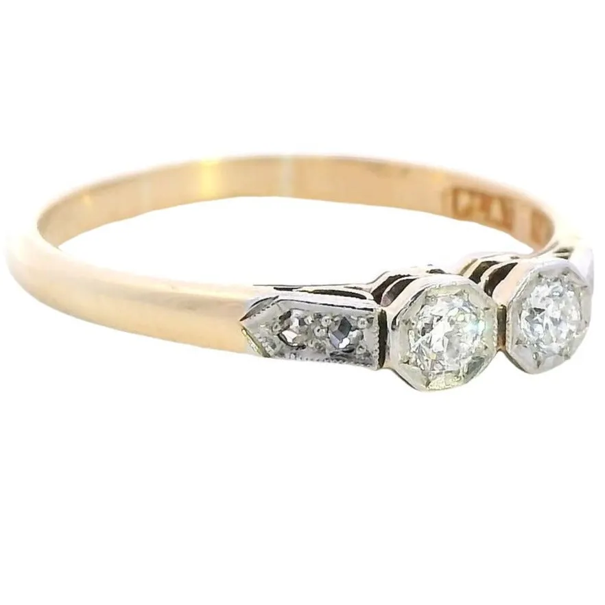 "Elegant Radiance: 18ct Yellow Gold and Platinum Diamond Ring"
