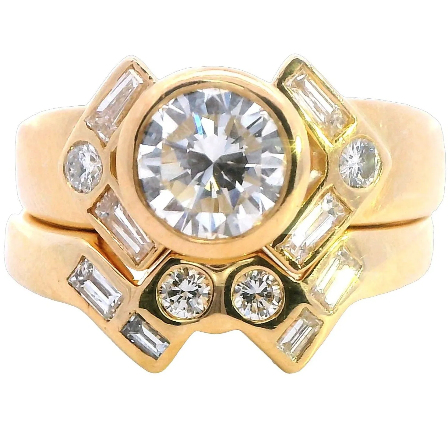 "Valentine's Proposal: Exquisite 1.36ct Diamond Ring Set in 18ct Yellow Gold"