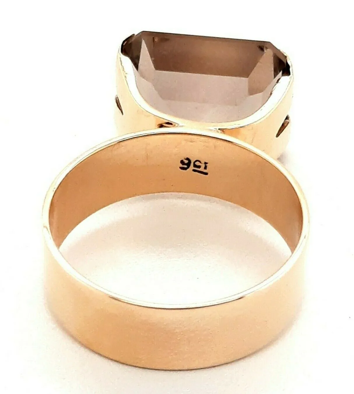 Smoky Quartz & 9ct Yellow Gold Ring