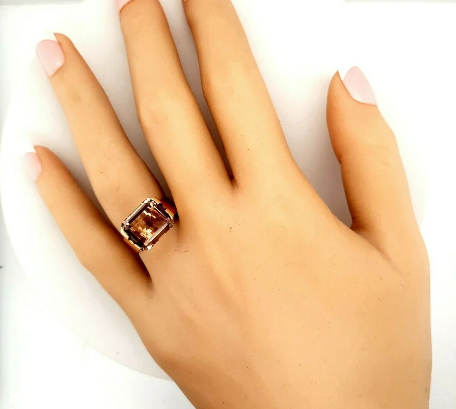 Smoky Quartz & 9ct Yellow Gold Ring