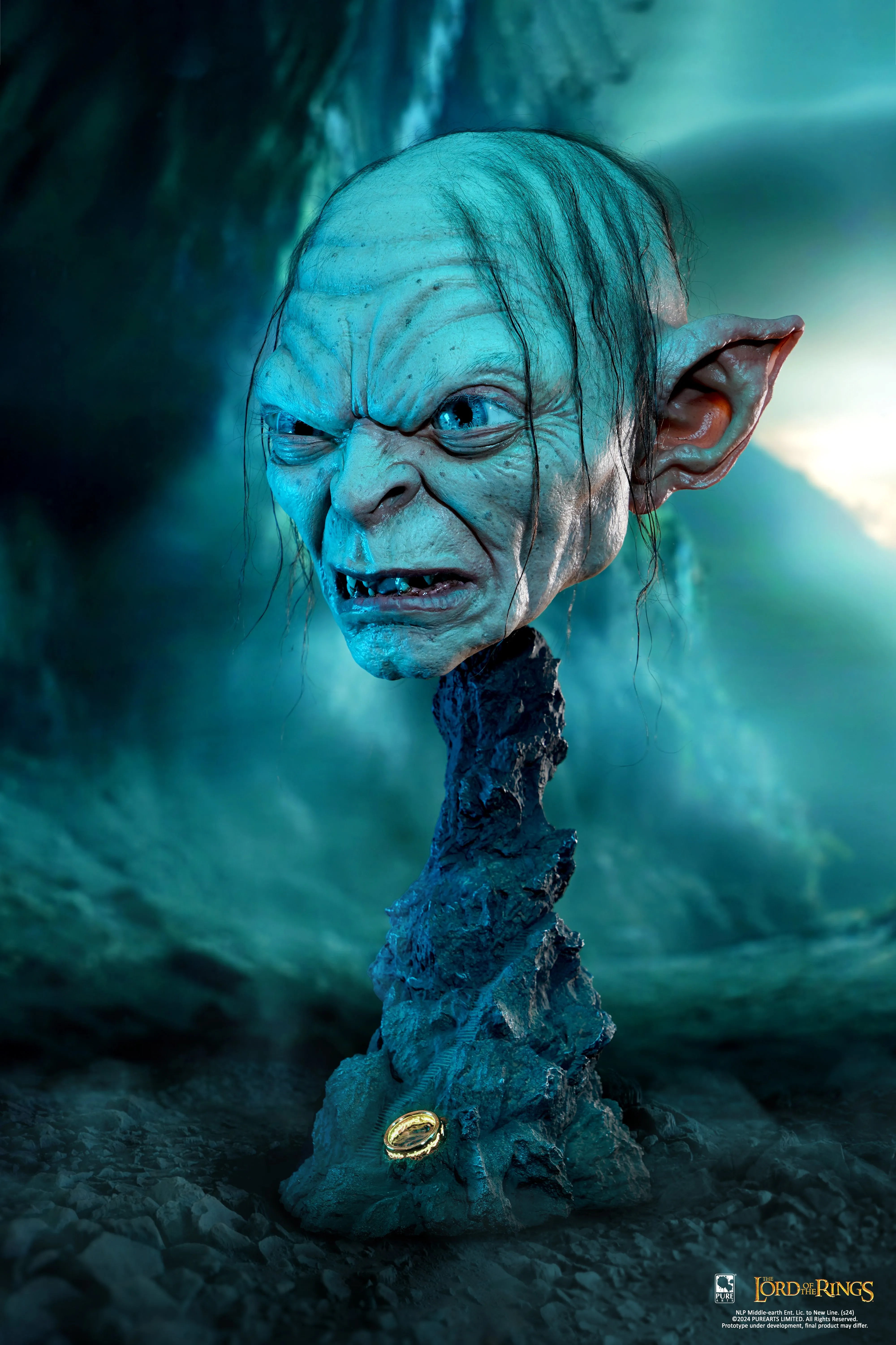 The Lord of the Rings Gollum Art Mask Exclusive Edition