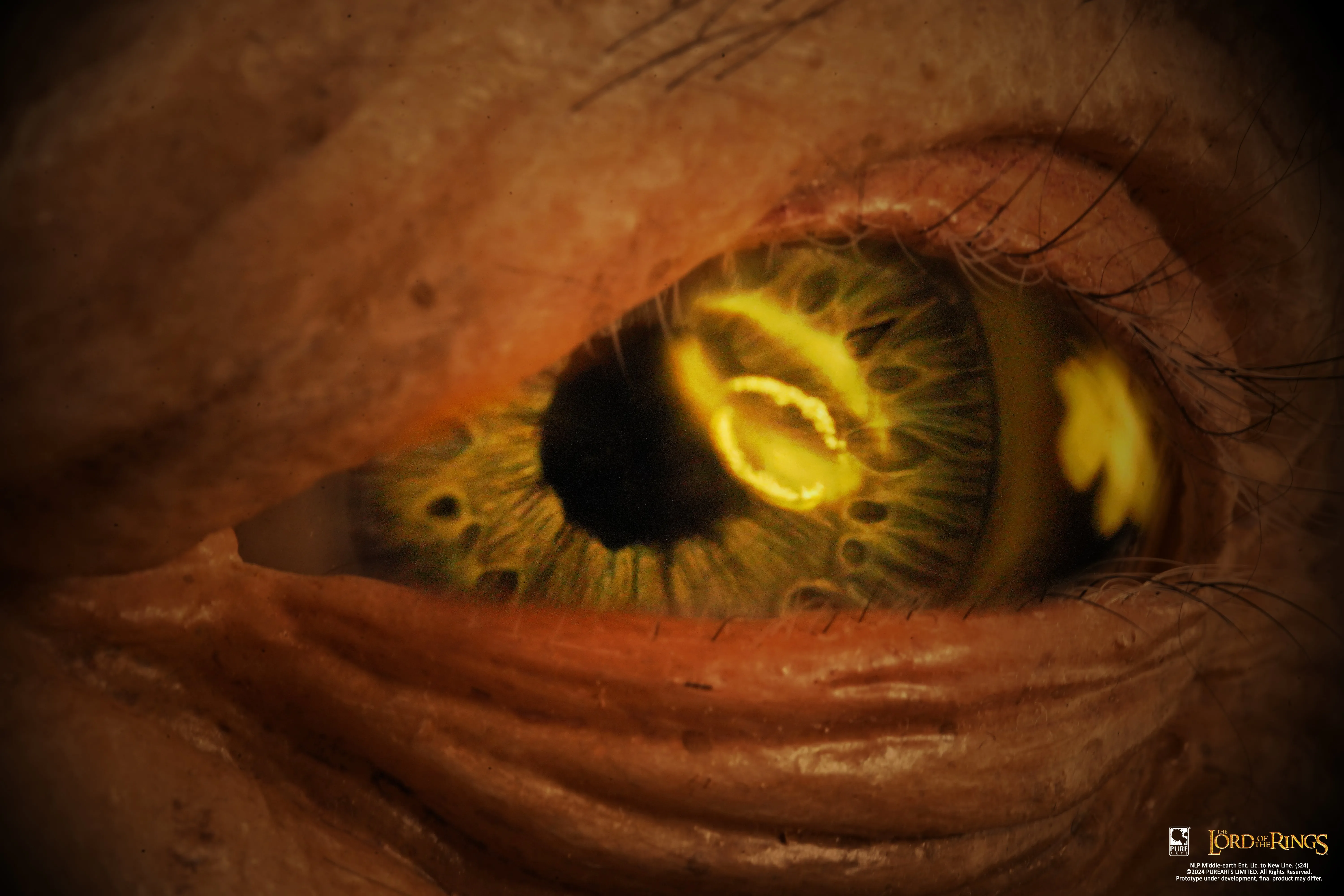 The Lord of the Rings Gollum Art Mask Exclusive Edition