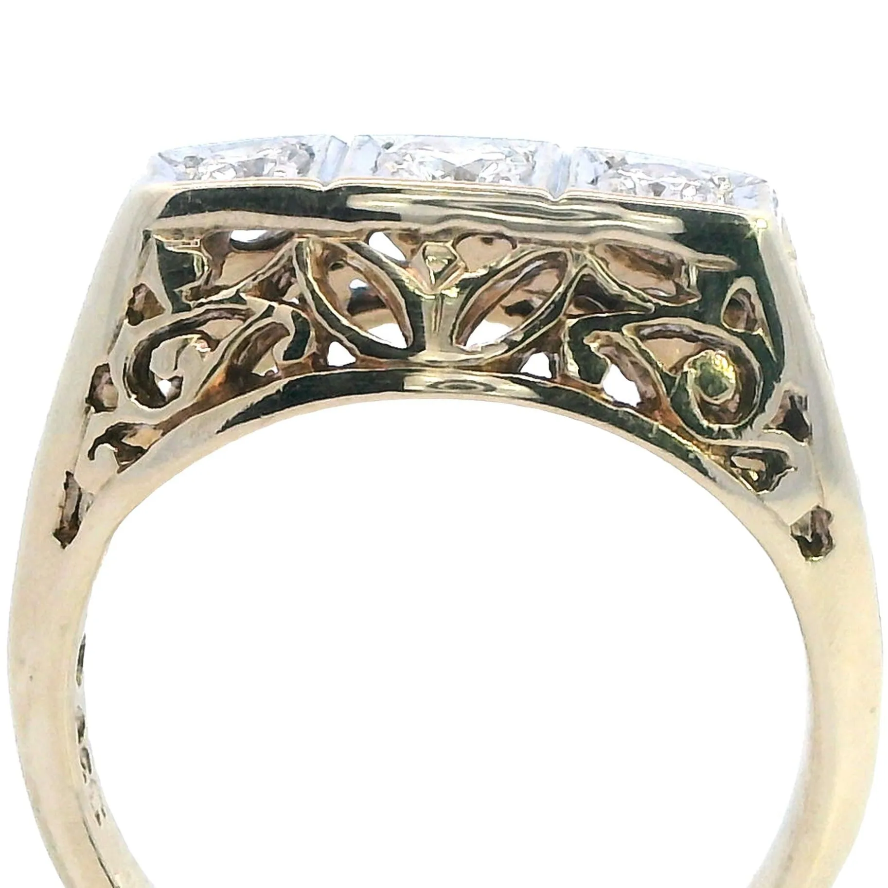 Timeless Vintage 9ct Yellow & White Gold Diamond Ring