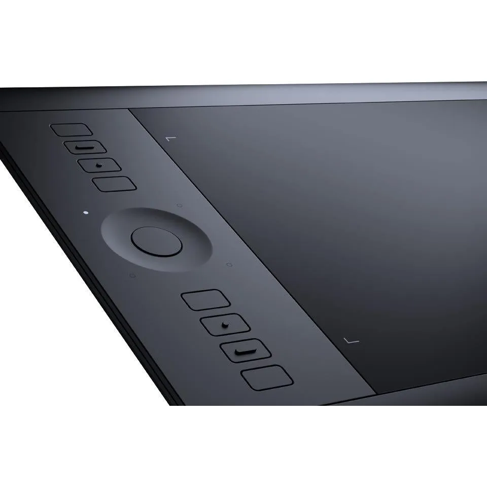 Wacom Intuos Pro Medium with Pro Pen 2